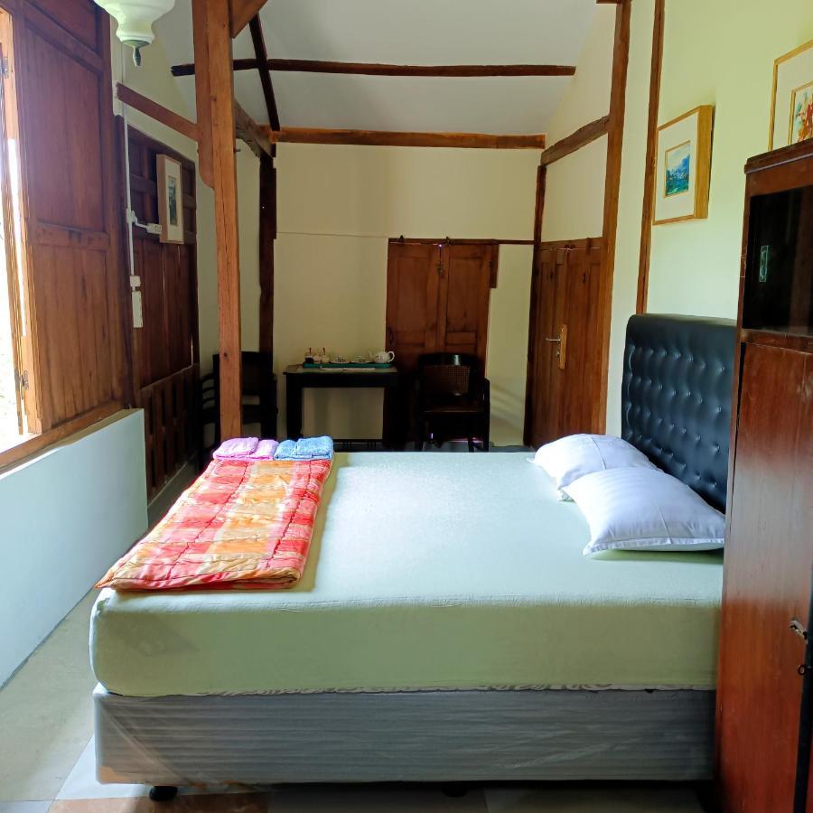 Omah Singo Stay & Resto Yogyakarta Bantul Exterior photo